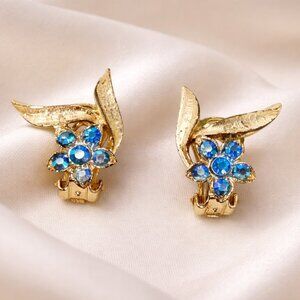 Vintage 1960s Blue Rhinestone Floral Clip-On Earrings Gold Tone